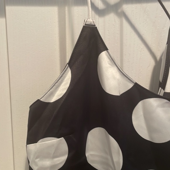 VICTORIAS SECRET POLKA DOT TOP - Picture 2 of 4